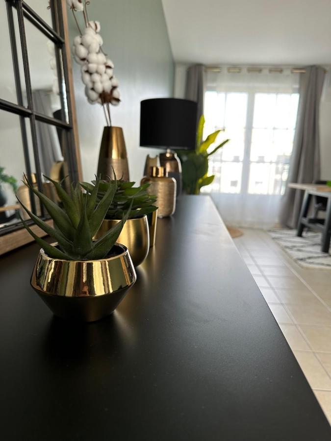 Apartmán L'Escale Du Trianon Le Plessis-Robinson Exteriér fotografie